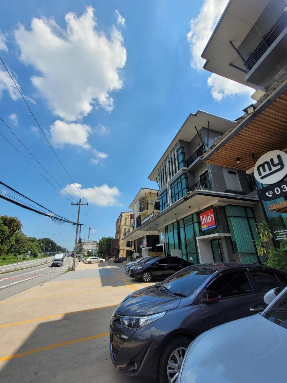 Hotel Mybed Chonburi Exterior foto