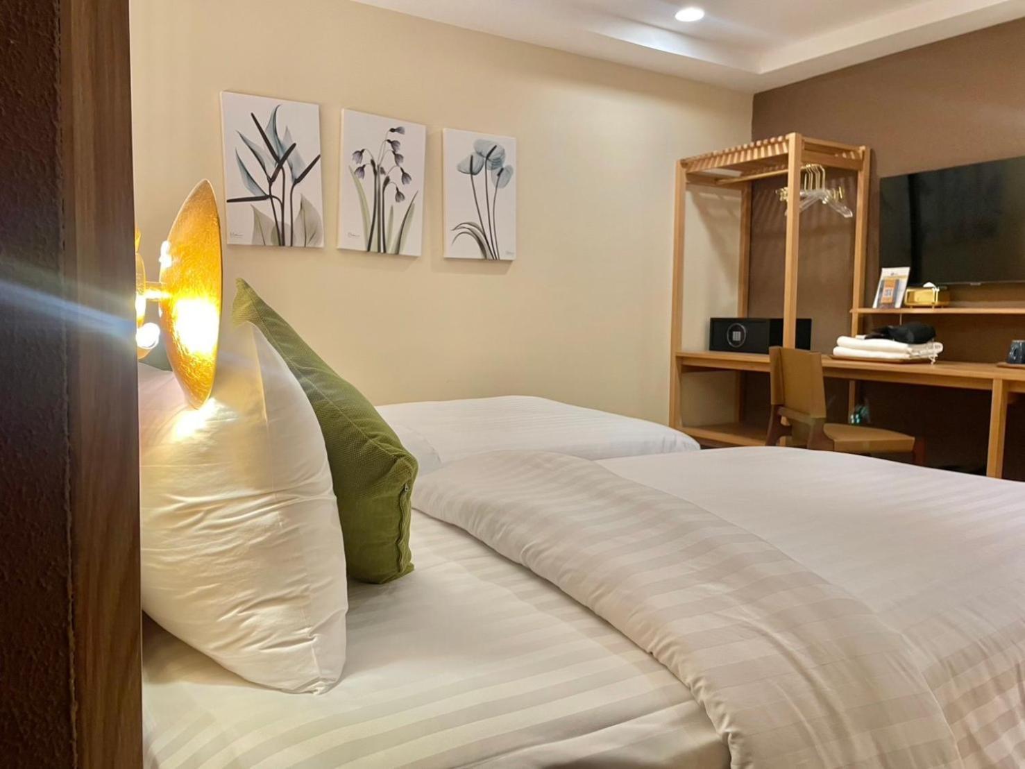 Hotel Mybed Chonburi Exterior foto