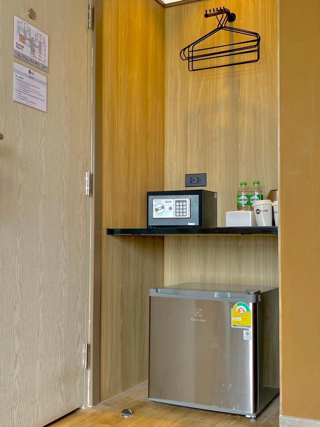 Hotel Mybed Chonburi Exterior foto