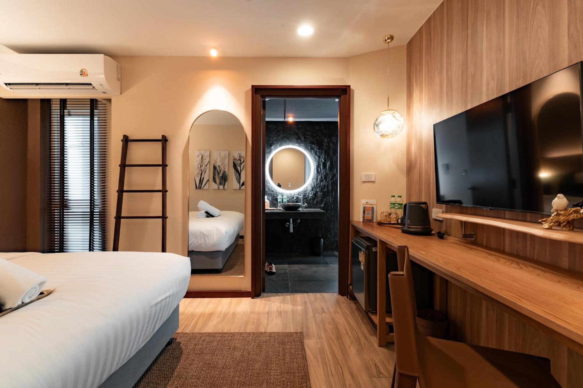 Hotel Mybed Chonburi Exterior foto